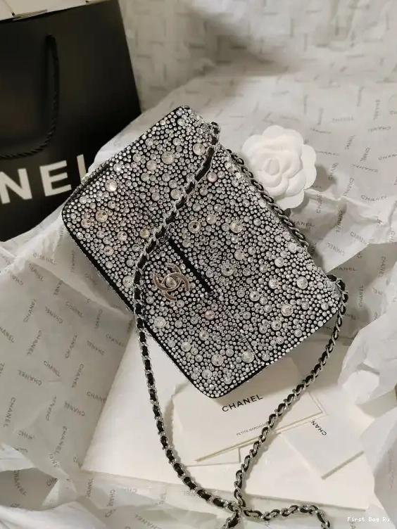 First Bag Ru FLAP 20CM CHANEL BAG 0705